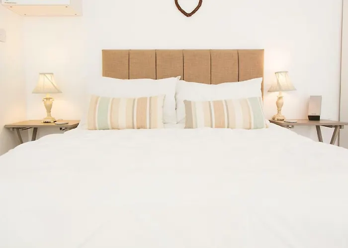 The Retreat * קרליסל