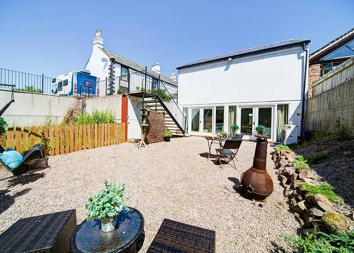 The Retreat * קרליסל